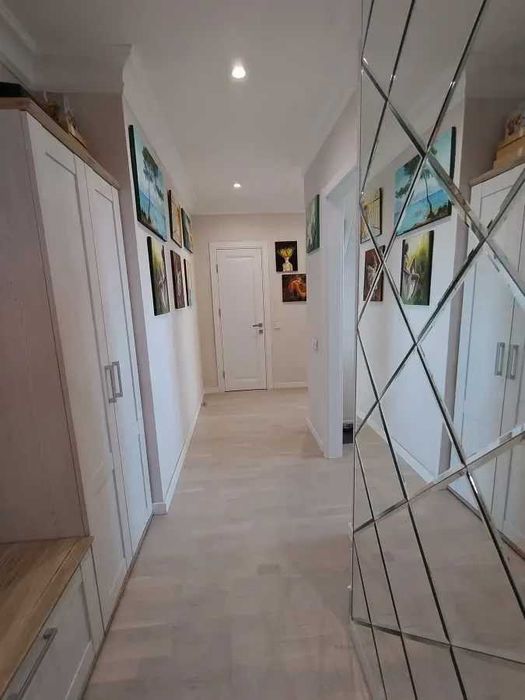 Дава се под наем Двустаен апартамент в София, Зона Б-18 - 65 кв.м за 612 € - Снимка #3