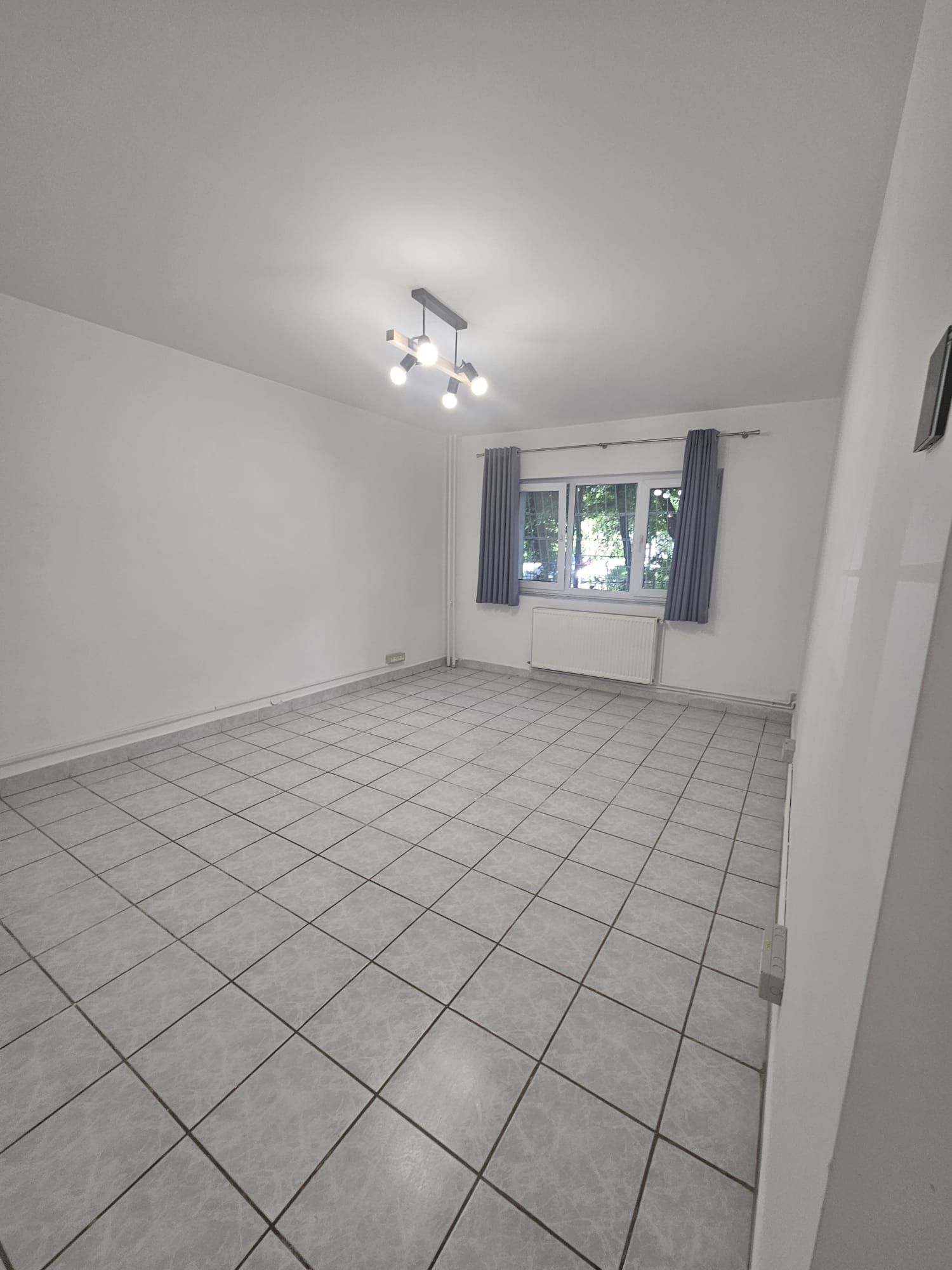 Apartament 3 camere chirie Aviatiei Promenada