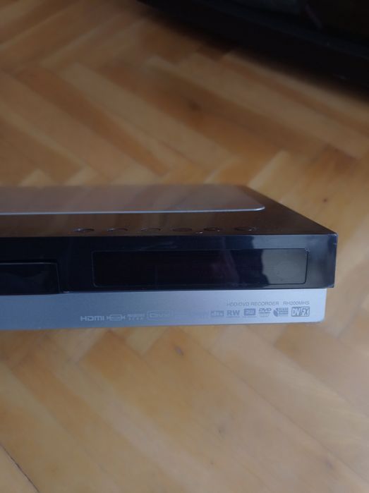 Продавам LG RH200MHS рекордер/домашно кино