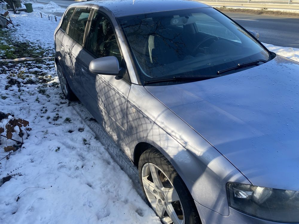 колата е само за части 1.6 fsi 2005
