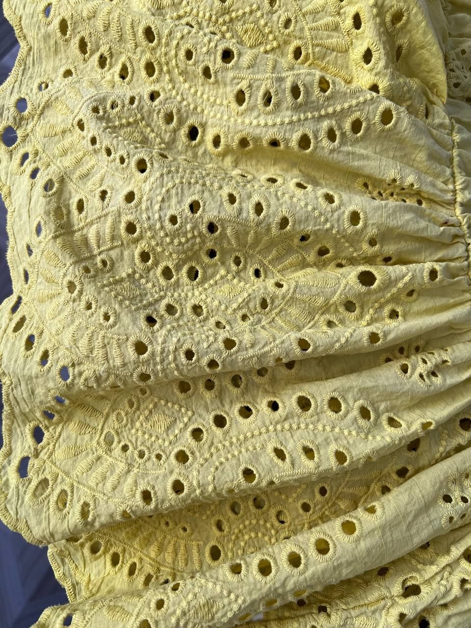 Блузка шитье, горчичный цвет