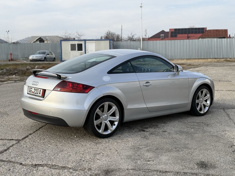 Audi TT TFSI 200 cp