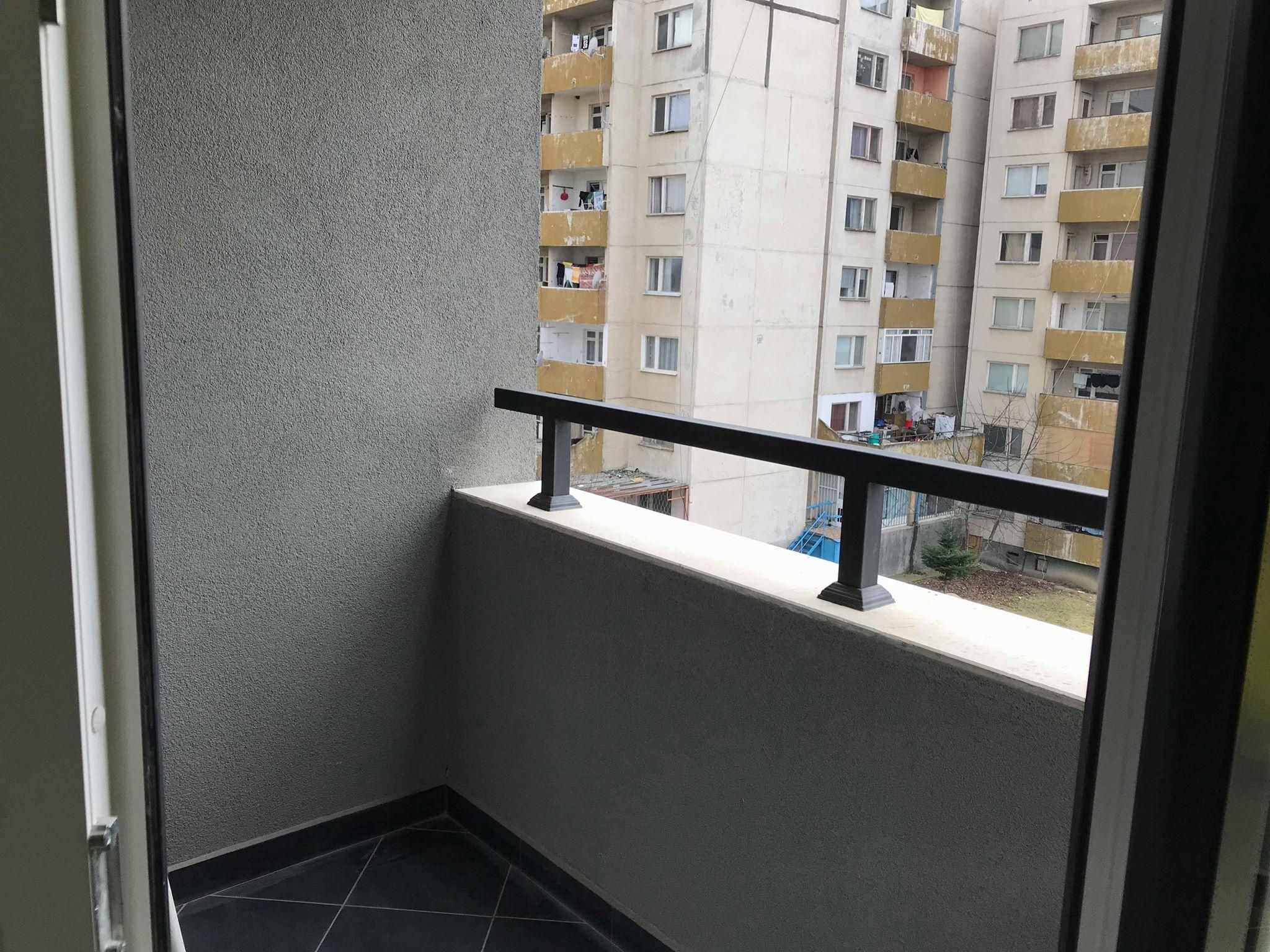Тристаен апартамент в ж.к. Студентски град.
