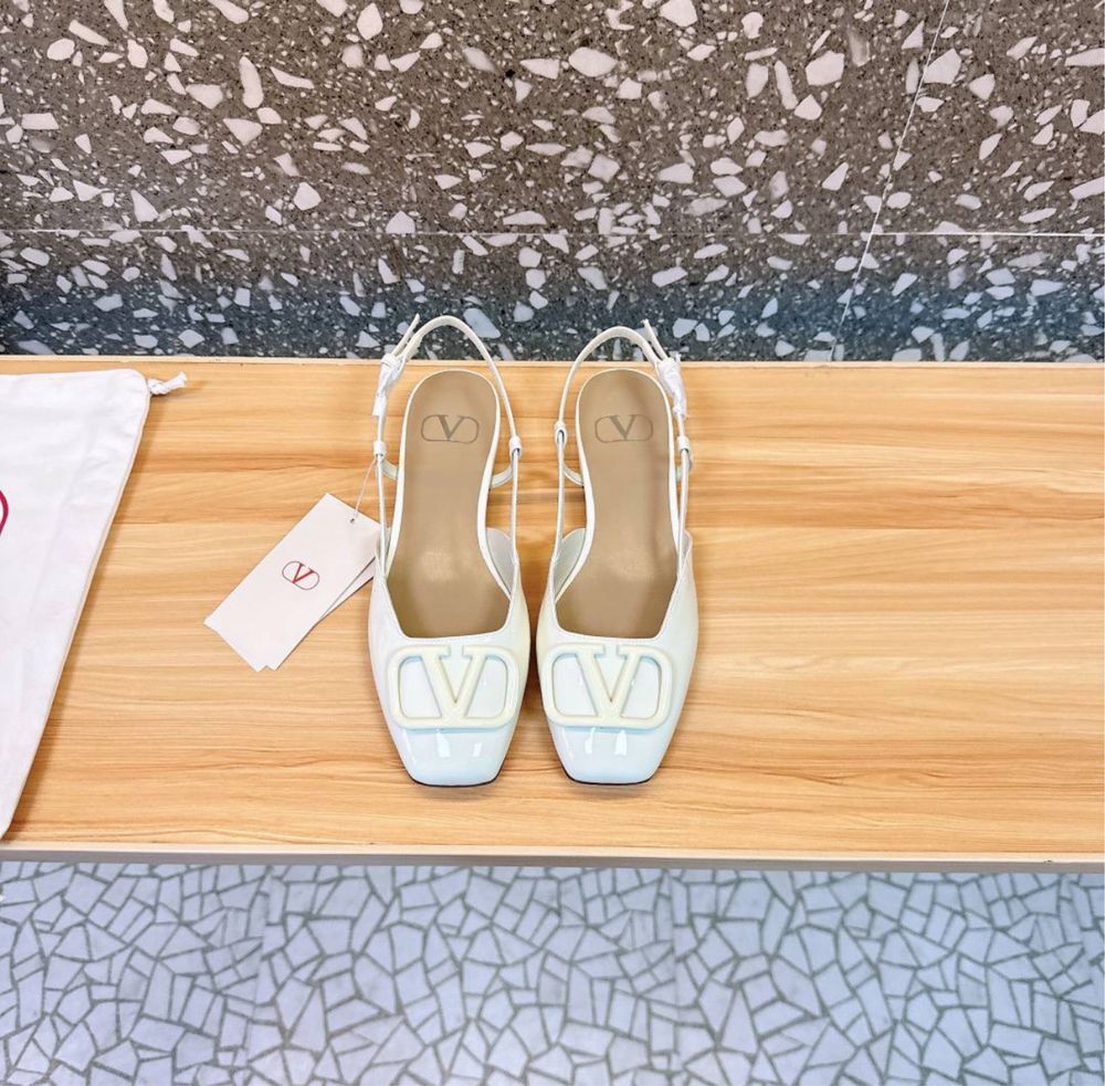 Sandale Valentino