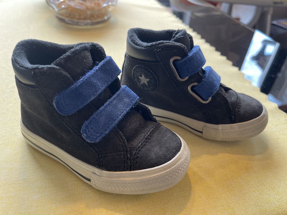 Зара 28 номер,кецове Converse 22 номер,Nike Court 22 р-р