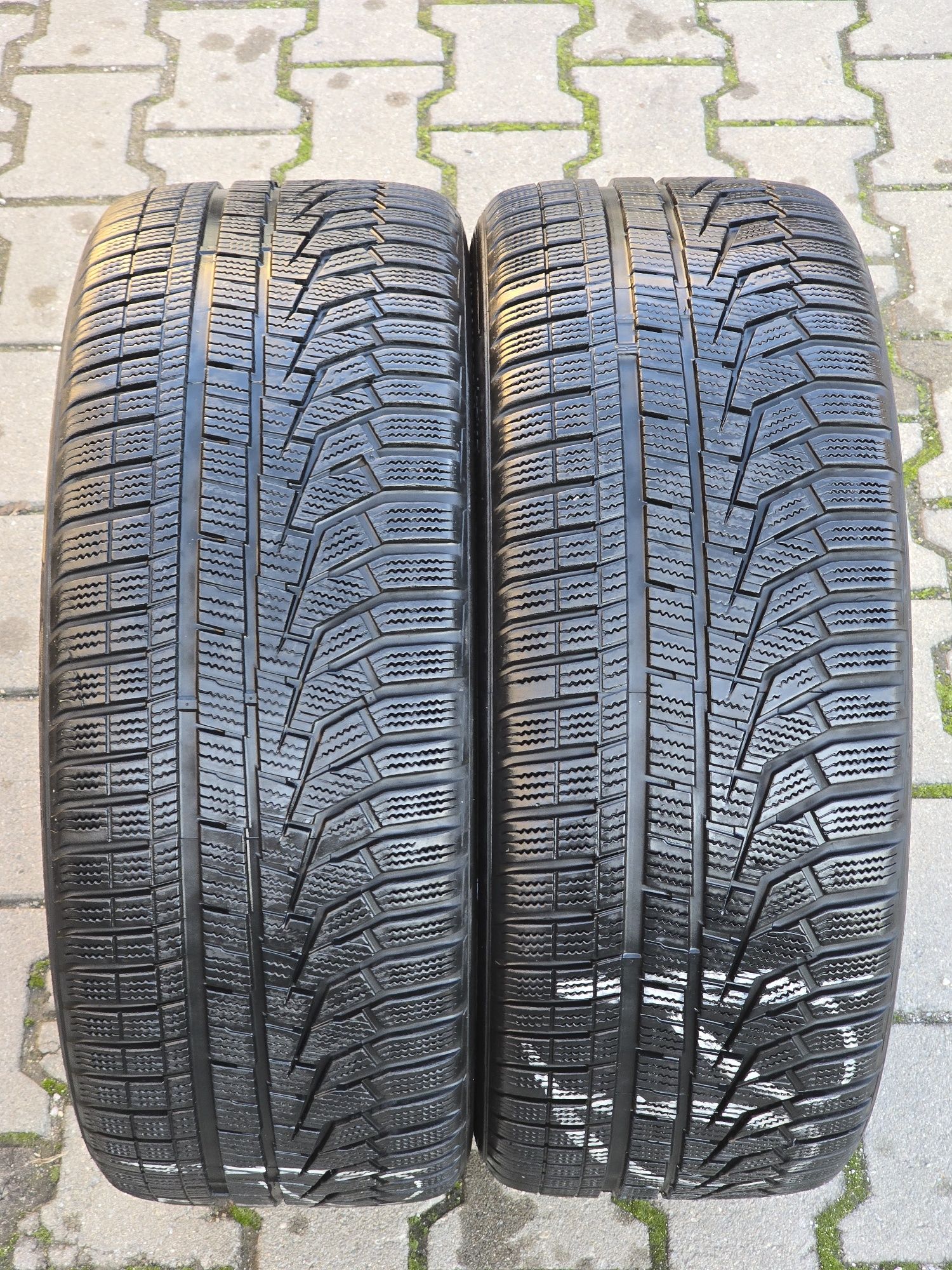 235 45 18 Hankook