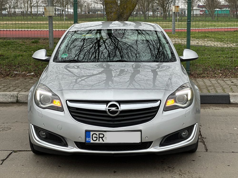 Opel Insignia 2016/ceasuri plasma/navi mare/scuane piele