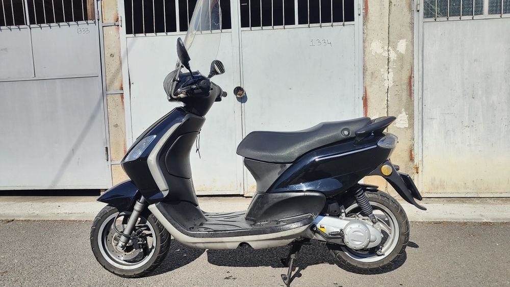 Piaggio Fly 49cc 2012