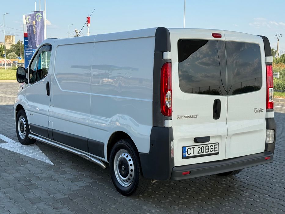Renault Trafic Varianta LUNGA