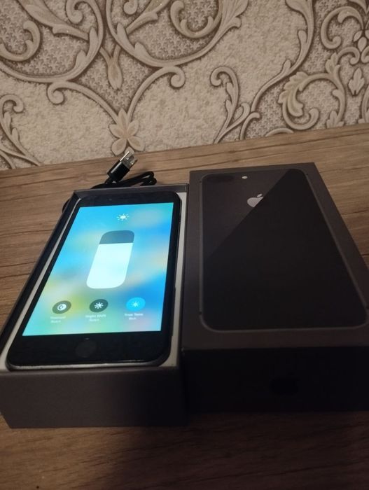 Iphone 8 Plus 64gb Srochna sotlad
