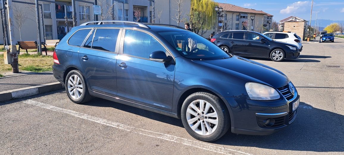 VW Golf 5 impecabil