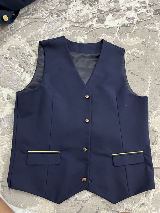 Новая не надетая  жакет,кастюм КТЖ