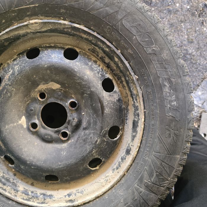 Гуми с джанто за рено 185/70/14 на 1 сезон