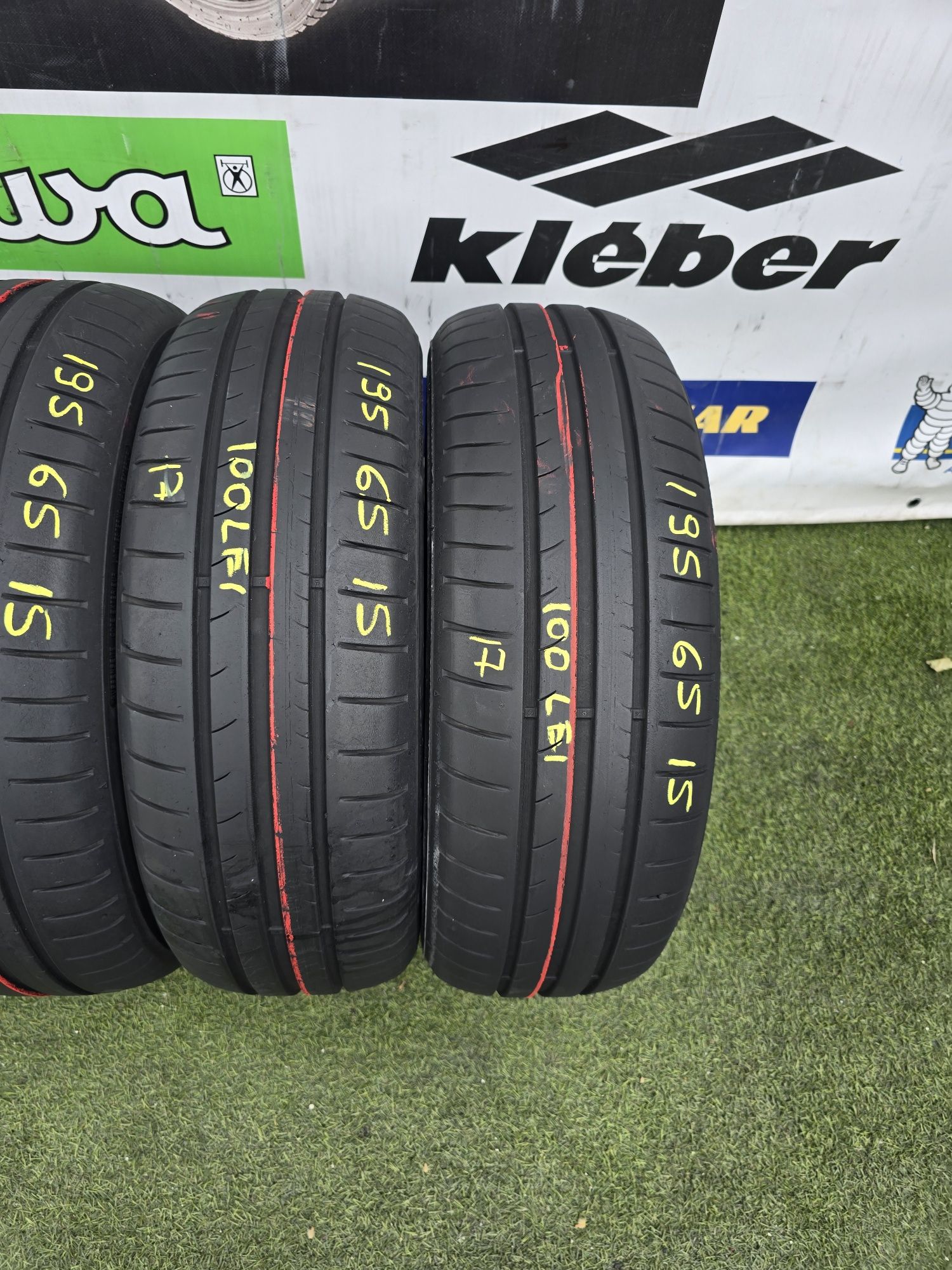 195.65.15 dunlop