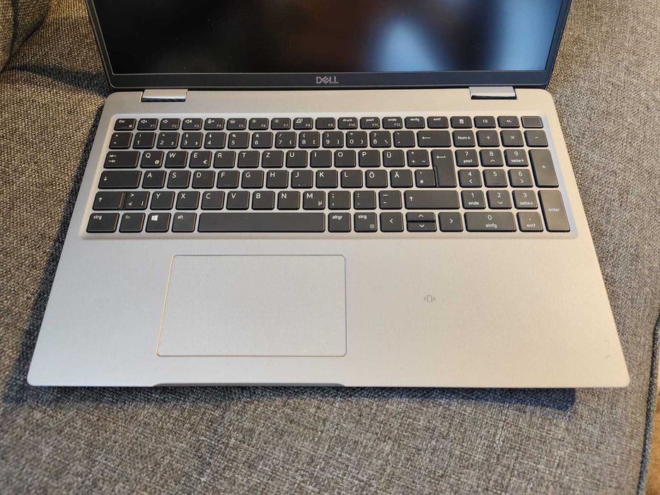 Dell Latitude 5520 i5 32Gb 2Tb 1145G7 Ecran 15.6