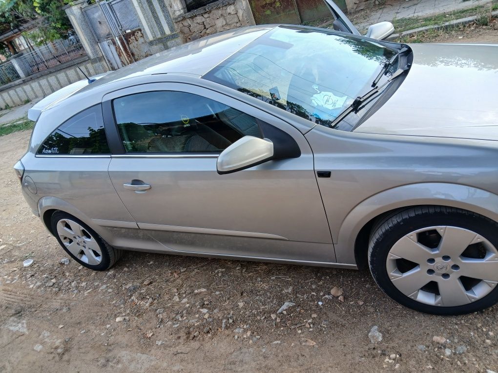 Opel astra H 1.8