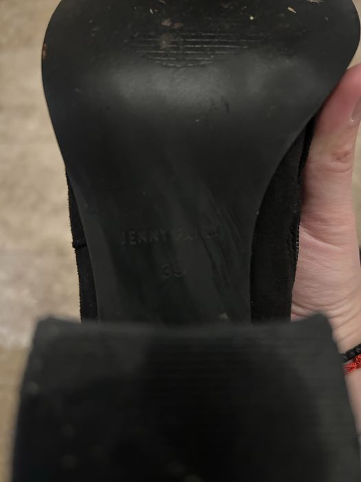 Botine negre cu toc