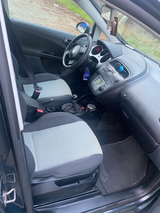 Seat Altea , 2008 . 2100 euro