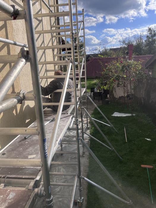 inchiriez schela aluminiu profesionala tip turn