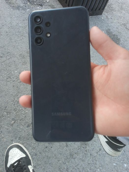 Продам Samsung a13 64/4 срочно