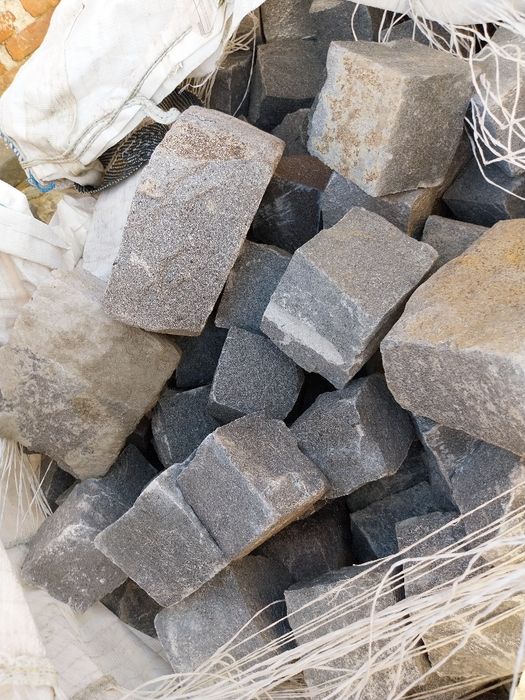 Piatra cubica pavaj