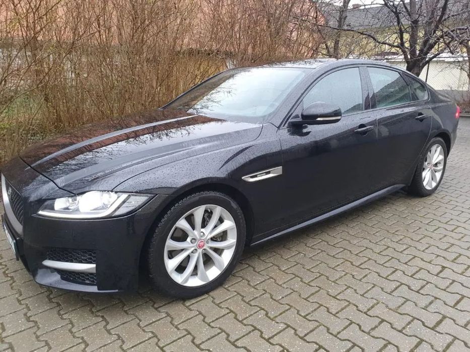 Jaguar XF Jaguar XF R-Sport, model 2016, 2.0 diesel, automata, piele, nefumator