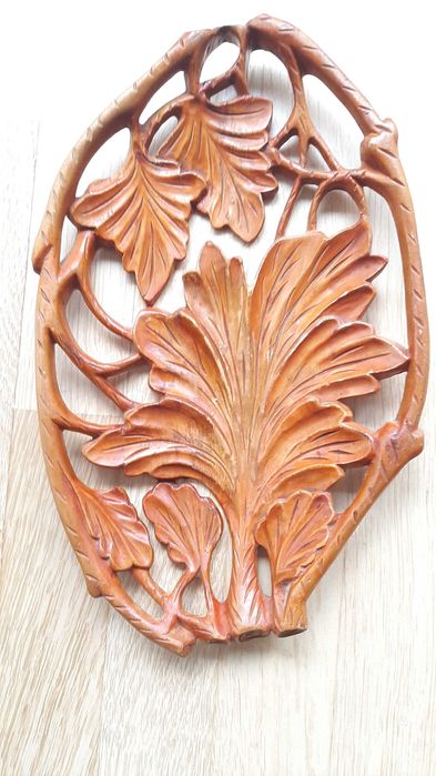 Tava/fructiera, lemn natural monobloc, cires, manual, 37x24x4 cm