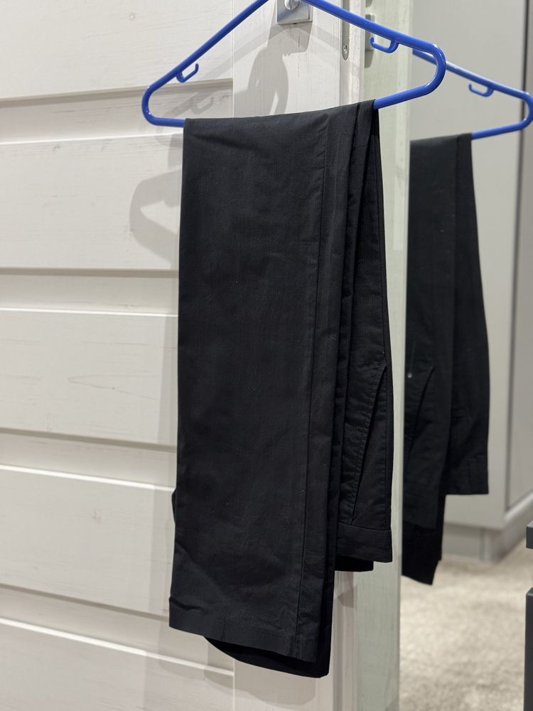 Мъжки костюм Calvin Klein