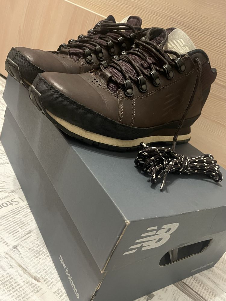 Ghete new balance stare impecabila