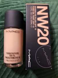 Fond de ten MAC Studio Fix Fluid SPF 15