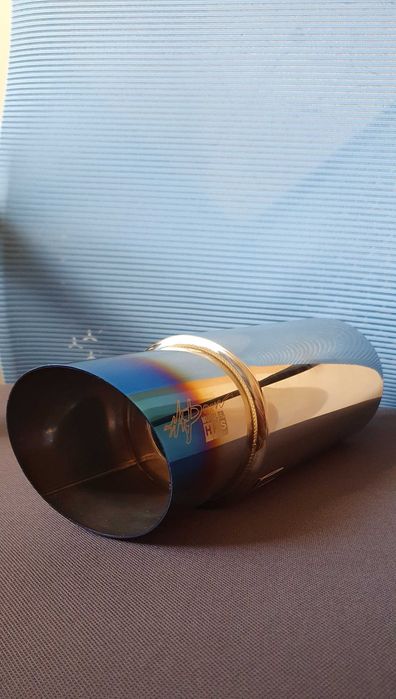 HKS крайно гърне с нагорен край