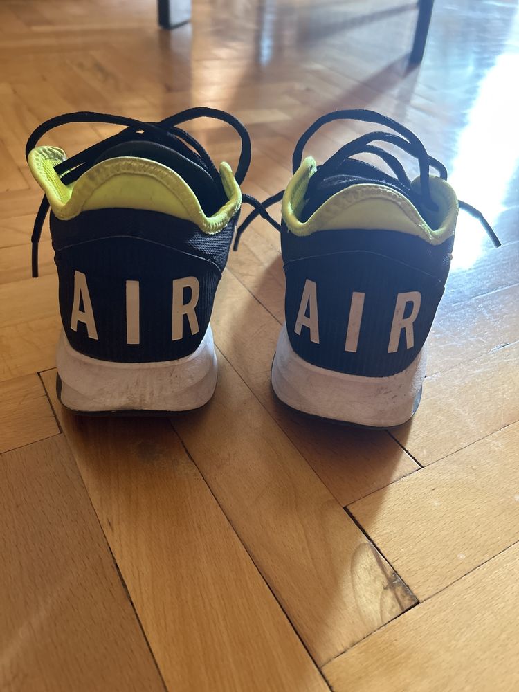 Обувки nike air