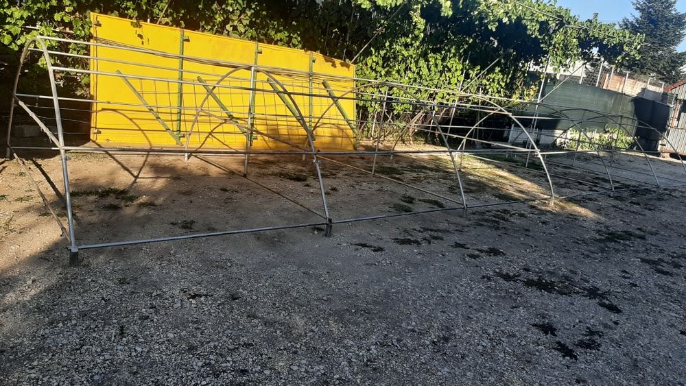 Vand arcade pentru solar