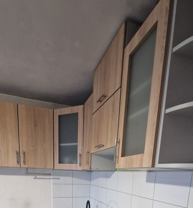 Set bucatarie in forma L