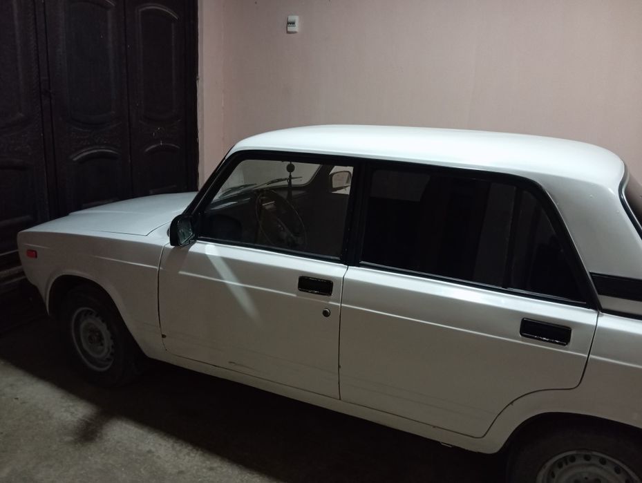 Lada 2107 xolati yaxshi