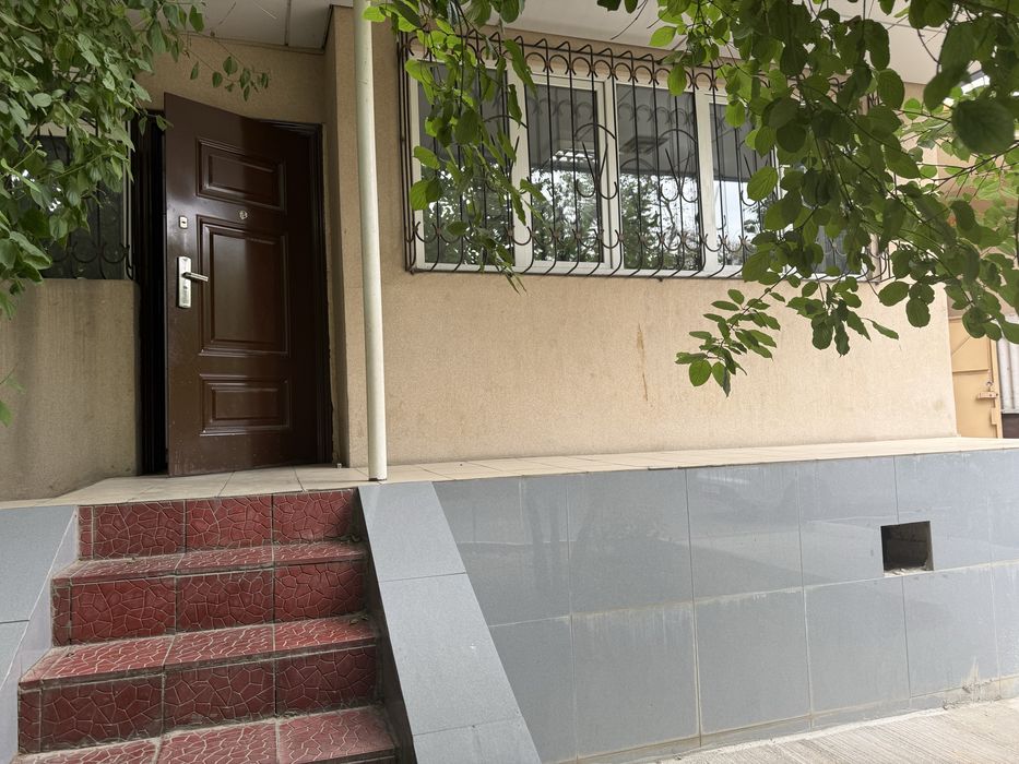 Собственник. Центр аренда или продажа. 94 кв, орентир корзинка абай