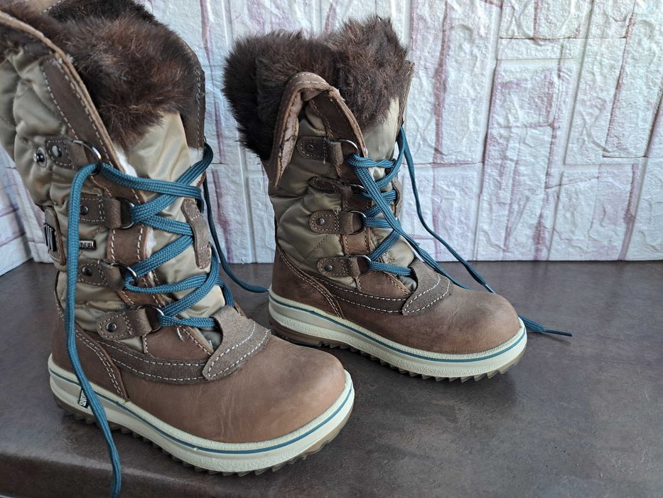 детски ботуши,зимни обувки,боти,апрески,номер28 за момиче