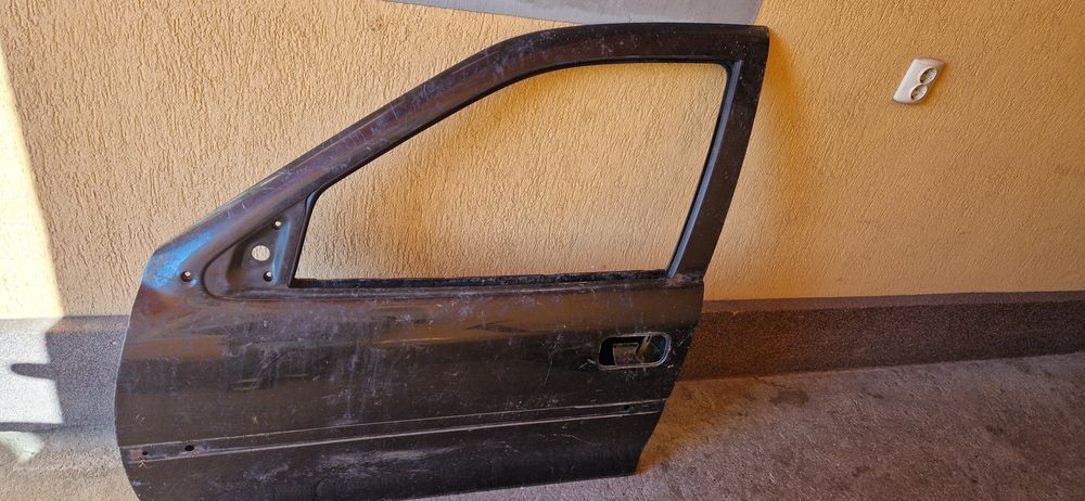 Ușă opel vectra b stânga față