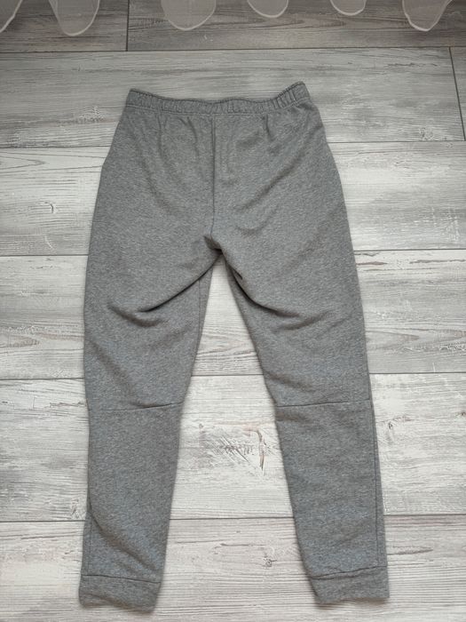 Мъжко! Чисто ново оригинално долнище Nike TF Taper