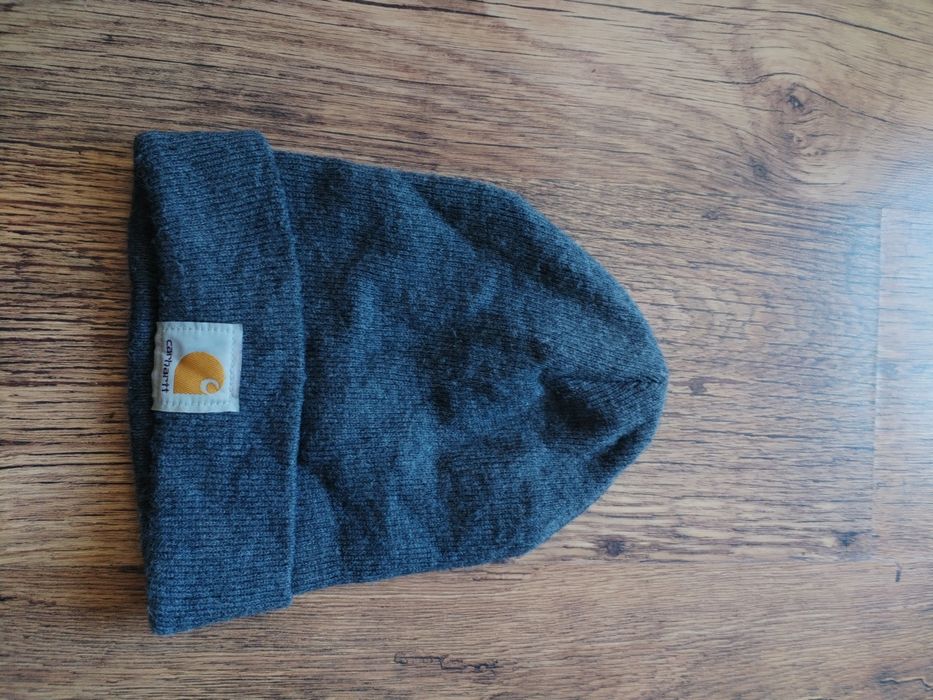 carhartt beanie - страхотни зимна шапки 100% оригинал отлично състояни