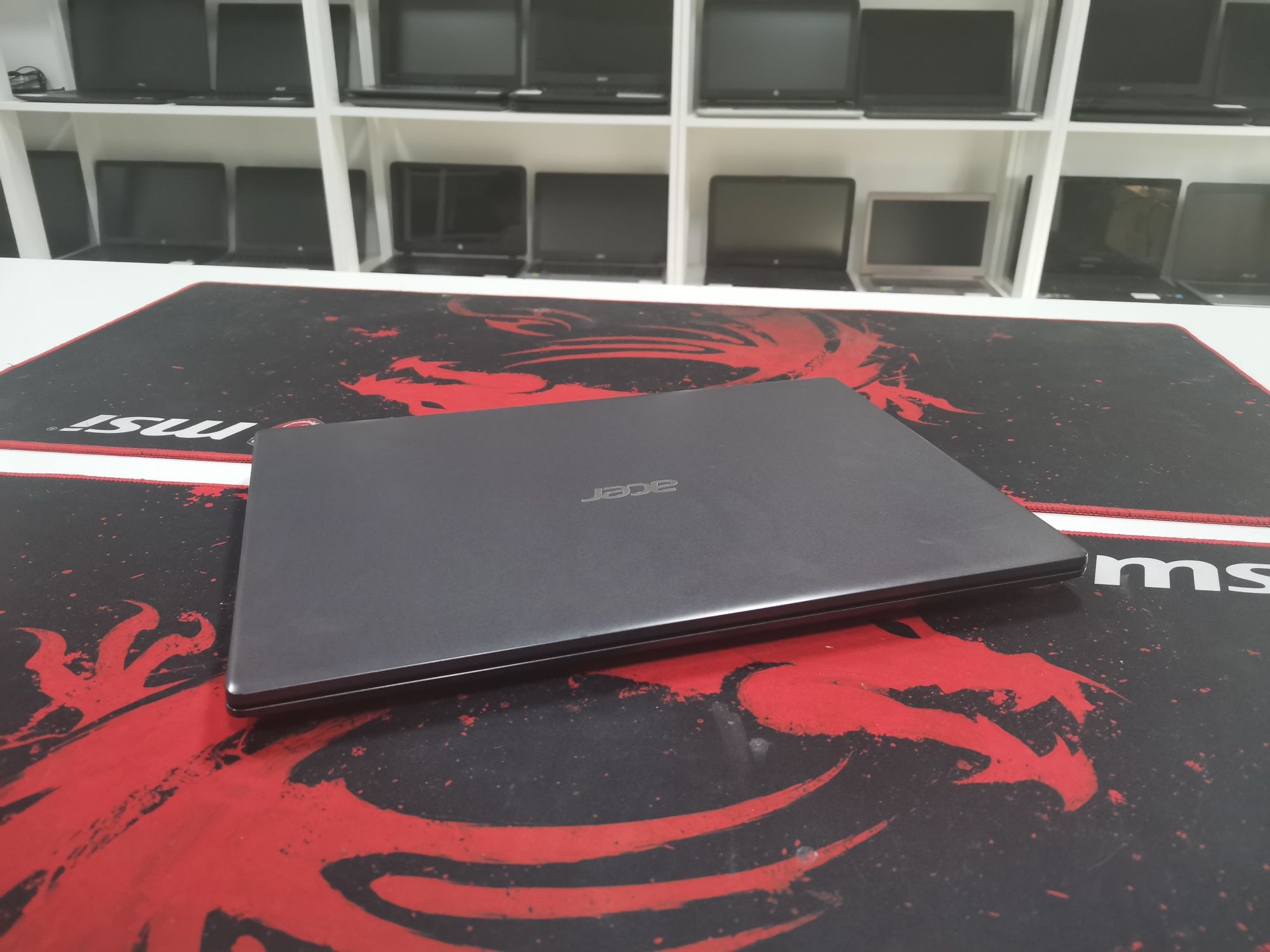 Ноутбук Acer Core i3-8130U/GeForce MX 130