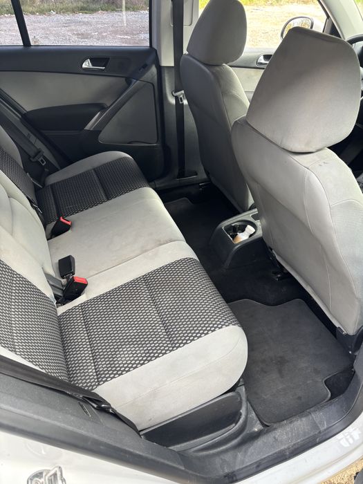 Vand Volkswagen Tiguan 2.0 benzină 4motion