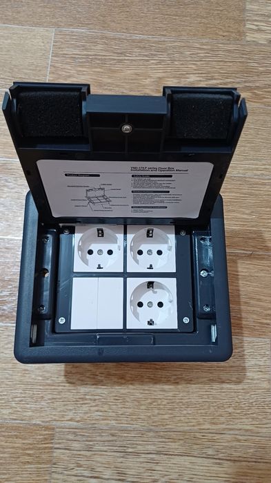 Розетки для пола