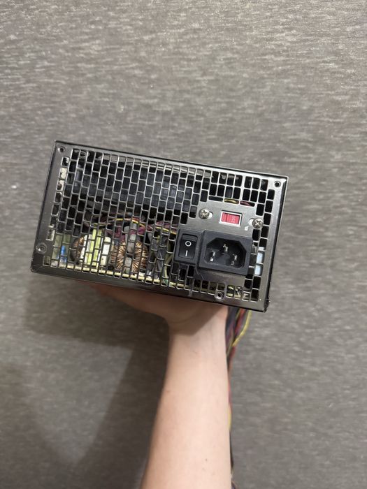 Блок питания 550W