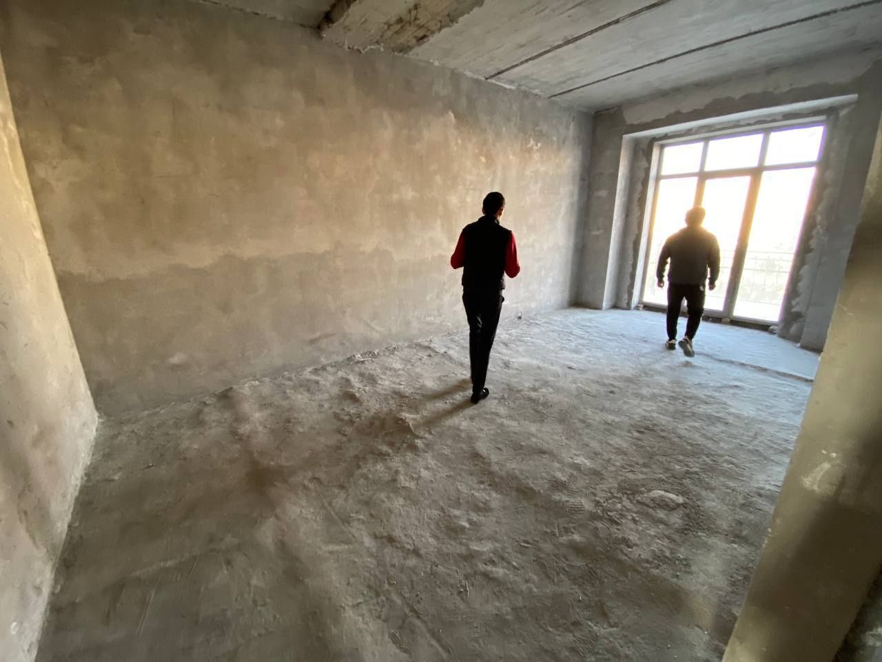 Новастройка квартира сотилади Ибн сино бетонка 97 квм²