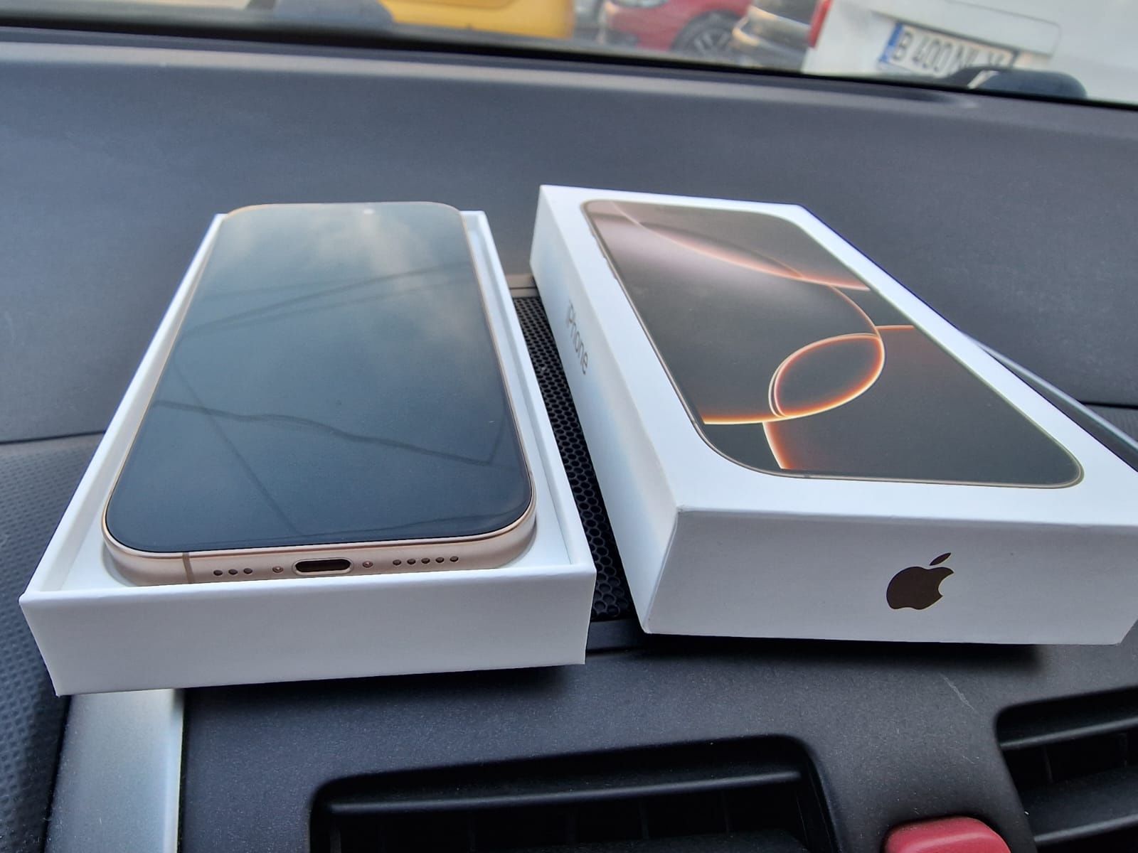 IPHONE 16 PRO MAX 256GB  impecabil , neverloked, Baterie 100%