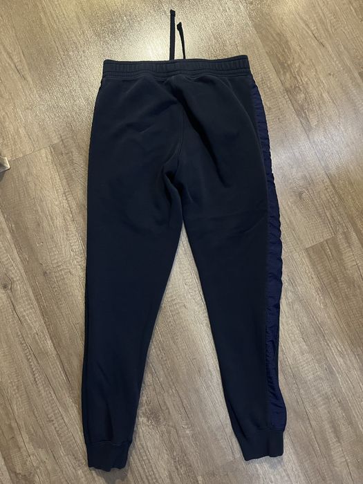 дълги гащи nike.