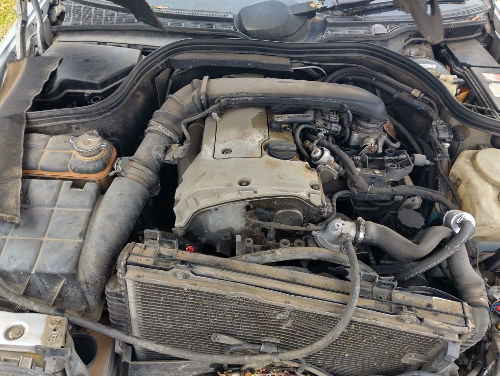 Mercedes c180 на части
