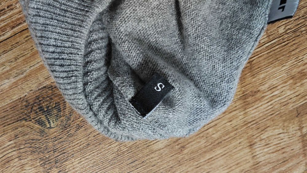 DIESEL Оригинален мъжки вълнен пуловер размер S