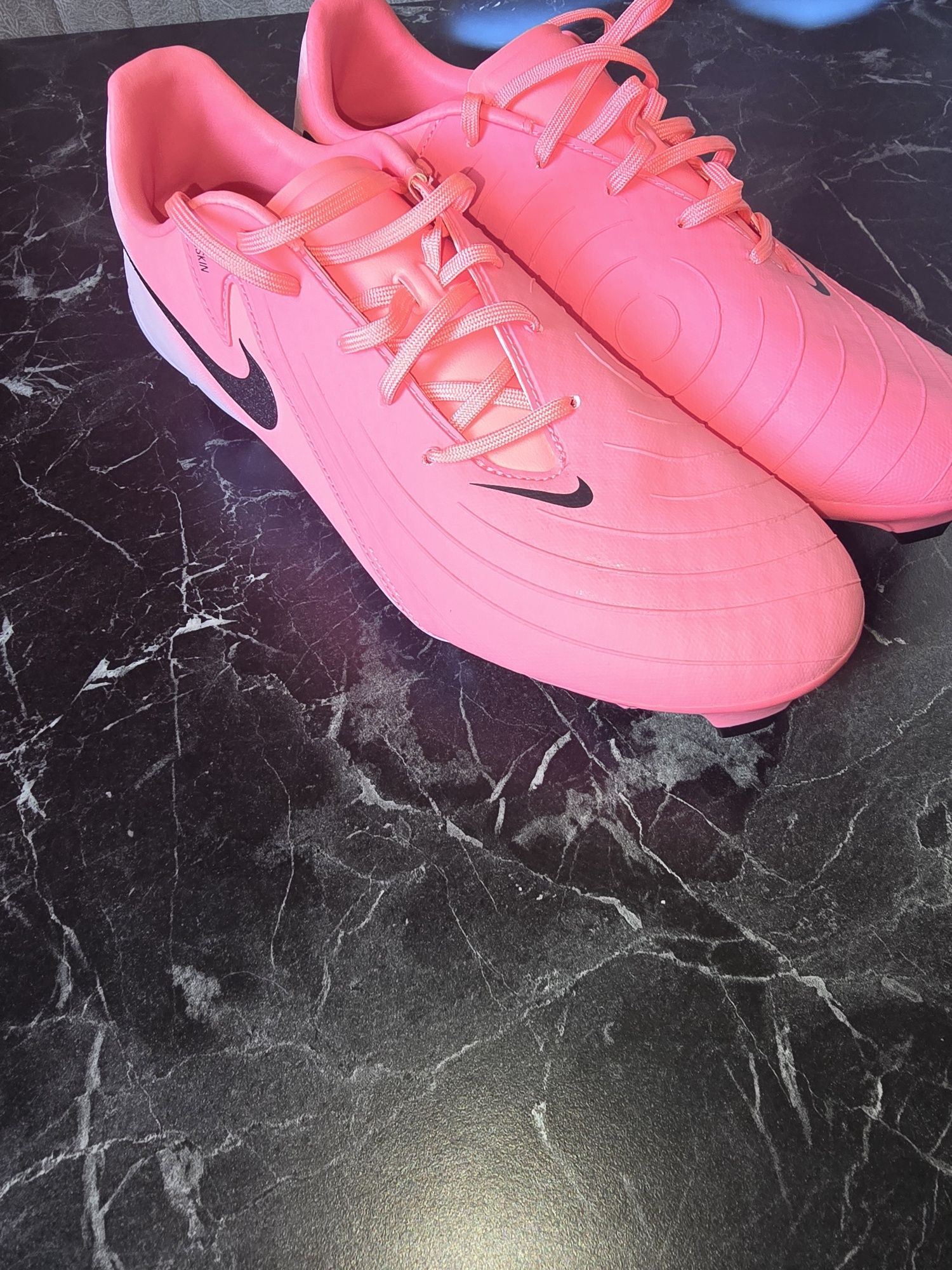 Футболни обувки Nike Phantom GX II тип бутонки, Розово
